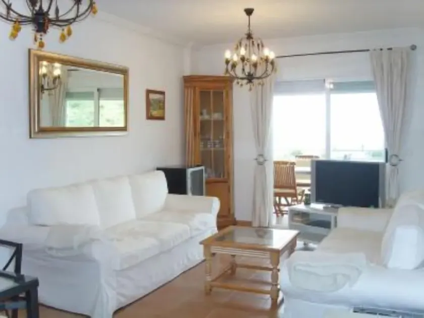Appartement - El CampelloImmeuble de standing.Un appartement vue une mer. La Costa Blanca. Une piscine. Un golf. Un parking. Gym. Sauna. Une terrasse - Image 1