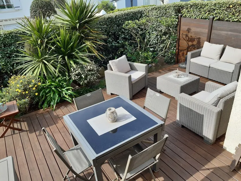 Apartment in small residence 300 m from beach and town center - Image 1