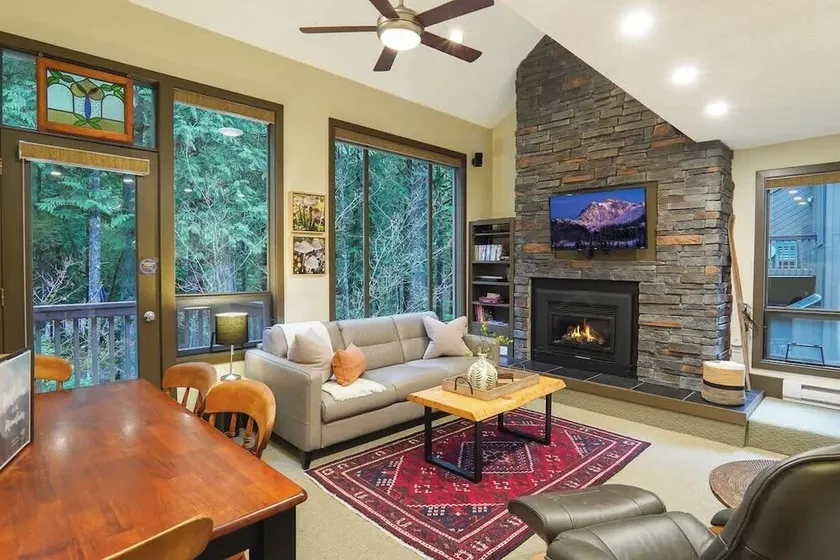 Shuksan Suite - Image 1