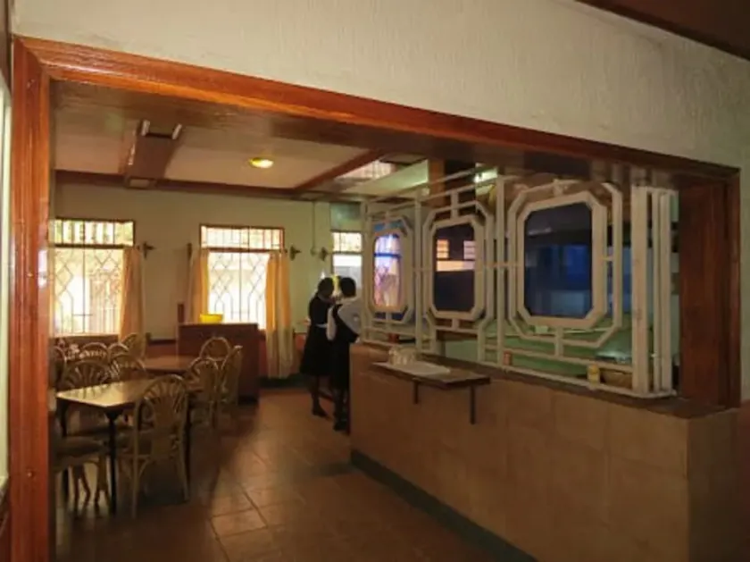 Kings Meat World Hotel - Image 1