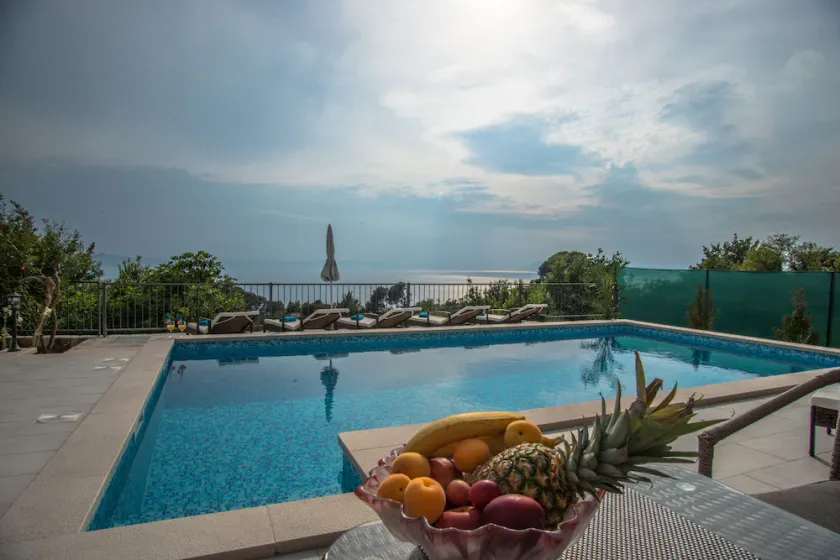Villa Divna -Old family House With Private Pool and beautifoul see wiew - Image 1