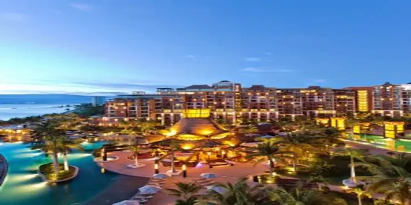 Luxury Studio Suite at Villa del Palmar Cancun  - Image 1