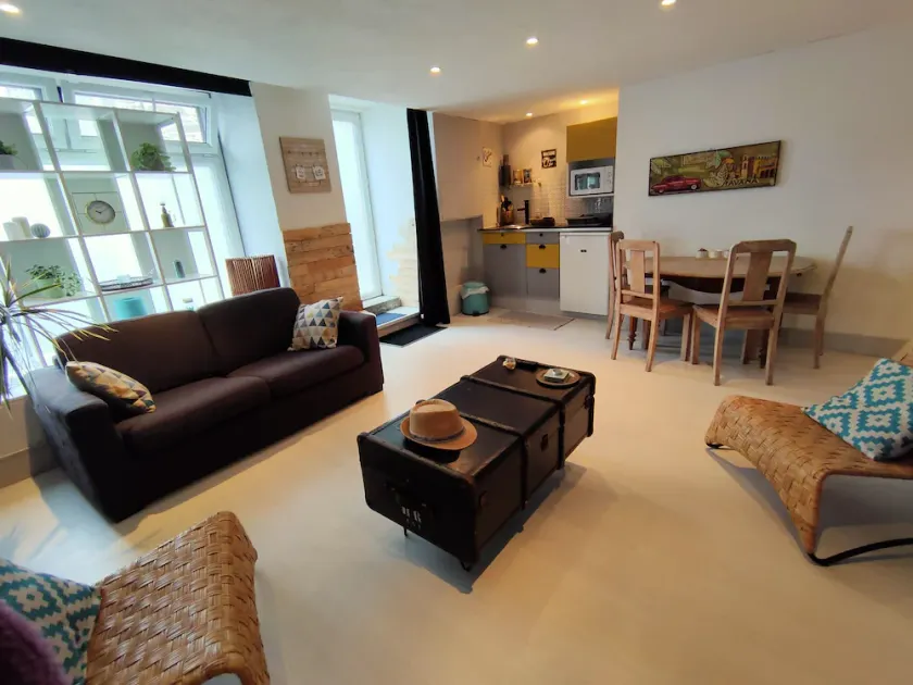 Cosy accommodation in the city center - Image 1