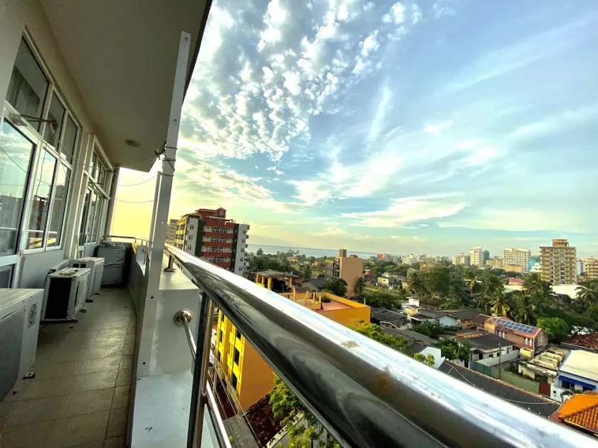 2 bedroom Apartment for Short or Long Term Rent - Image 1