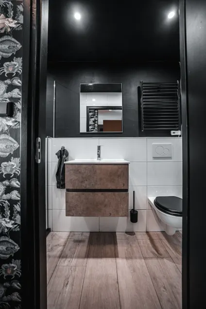 Cosy Aquarium for a couple or friends - Image 1