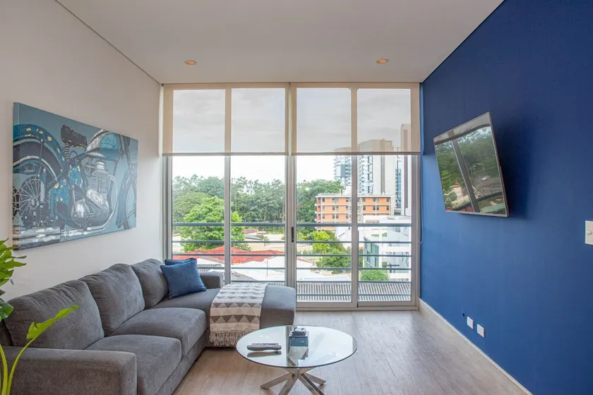 Spacious 2BR with Gym, Parking & 24 7 Security in Rohrmoser - Image 1