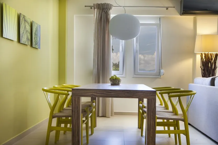 Maisonette Hibiscus - Meliti - Image 1