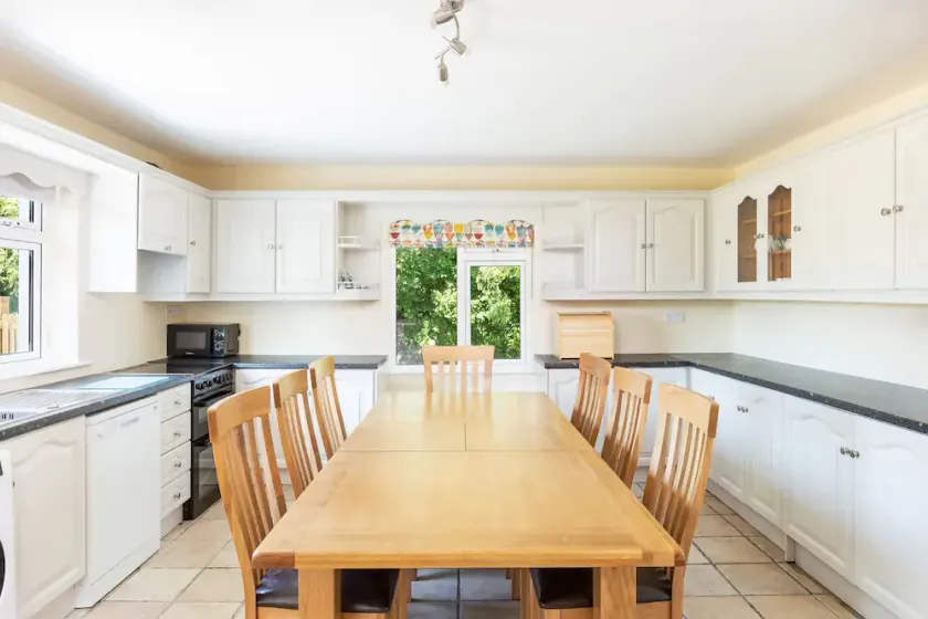 An Rua (500m to Lahinch Beach), An Rua - 15 min walk to Lahinch Golf Club - Image 1