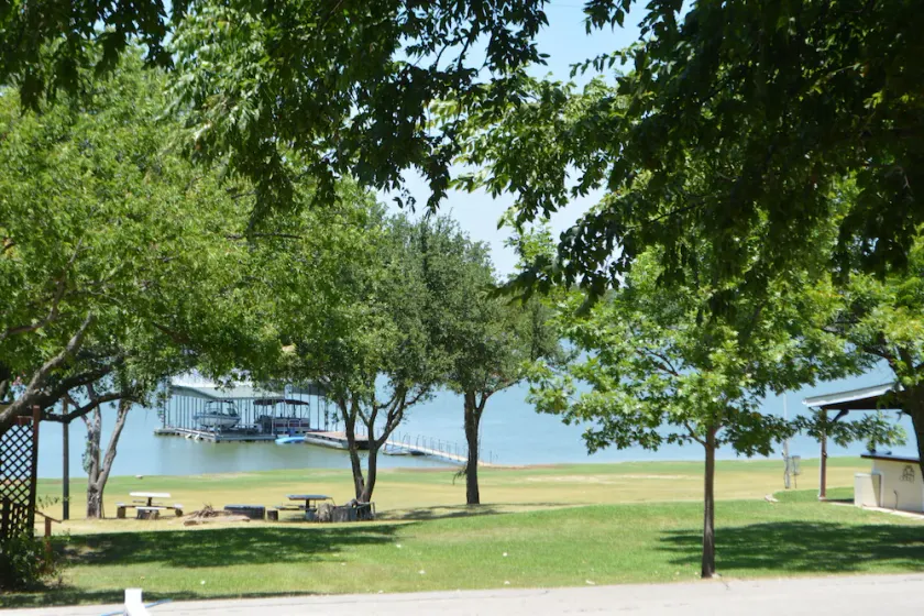  Frisco Tx Lake Lewisville Lakeview-Prime Location- 5 miles from FIFA World cup - Image 1
