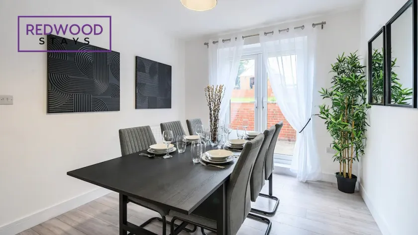 Connaught Road House in Aldershot - Image 1
