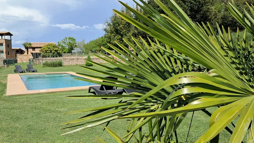 La Casita de Dalmeu – Semesterhus med pool nära Vic, Barcelona och Costa Brava - Image 1