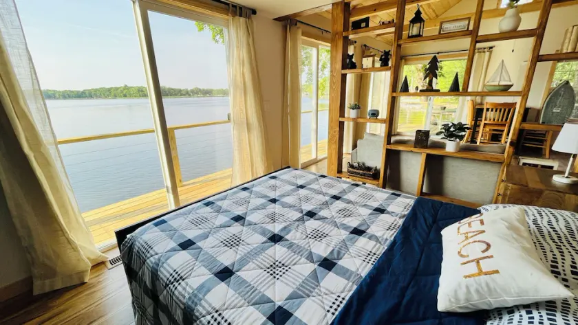 Lakefront Cabin w/ Dock & Kayaks, True MN Getaway Stunning Lake View - Cabin 11 - Image 1