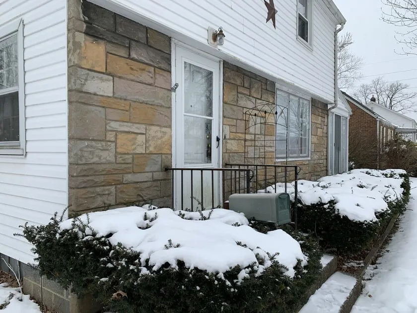 Pet Friendly 4 bedroom home in Alliance! - Image 1
