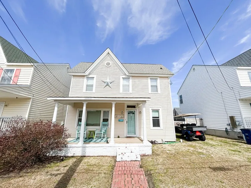 Sweet Victorian Beach Cottage - Image 1