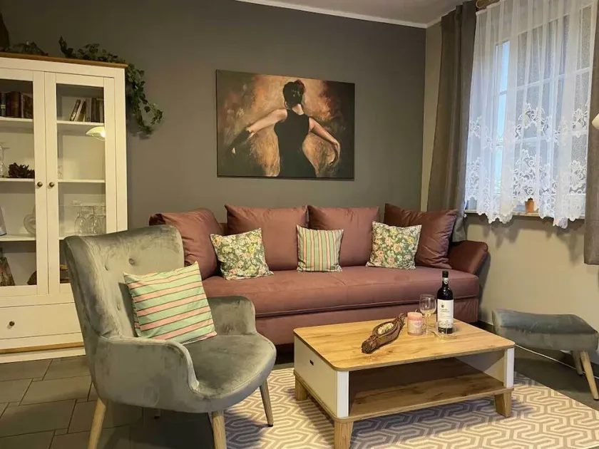 Comfortable 45-square-meter apartment - 3 dogs allowed - Wi-Fi included - first floor - terrace - Image 1