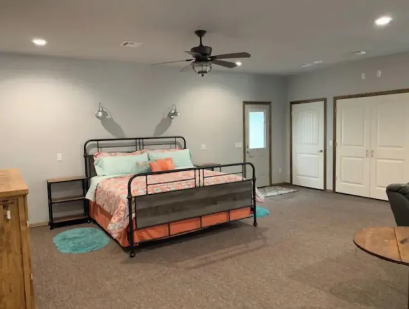 Come enjoy a family Christmas at our Nest! - Image 1