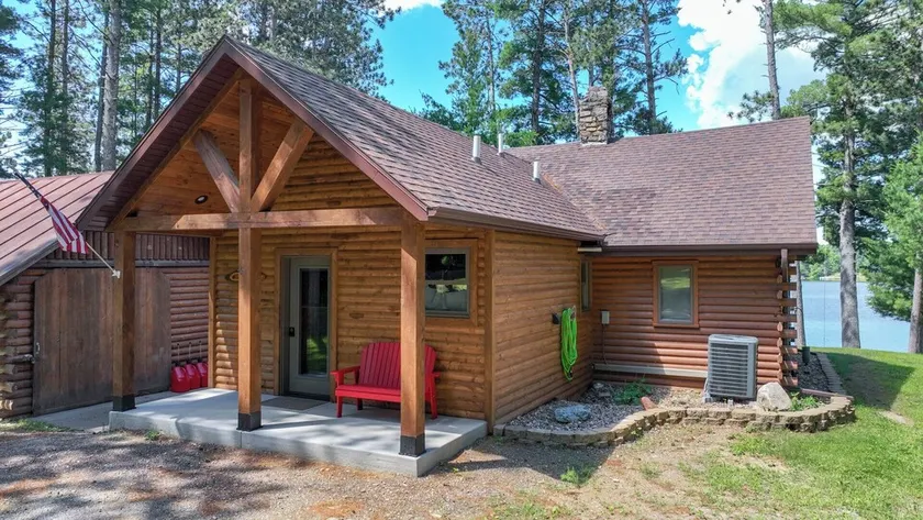 Windy Point Cabins, LLC. - Image 1
