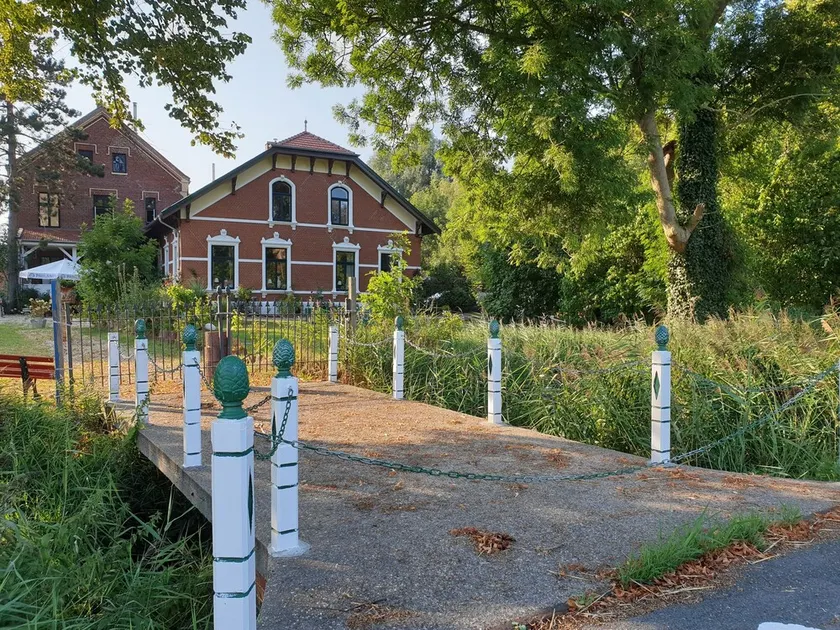 Willkommen in Johannes Hof Bunde - Image 1