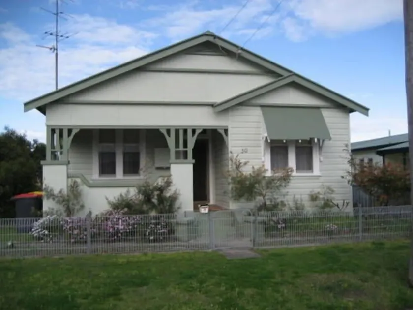 Grevillea Cottage, Swansea, NSW - Image 1
