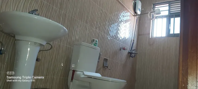 Remarkable 3-Bed House in Kigali - Image 1
