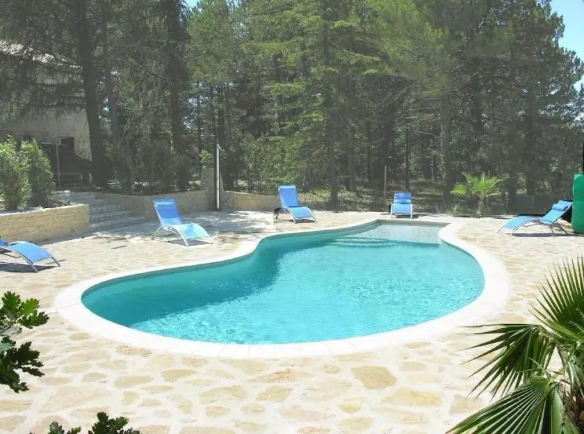 Ferienhaus in der Provence m. beheiztem Pool - Image 1