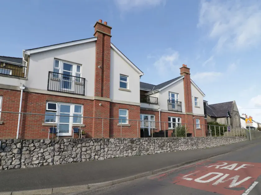 Bay View, BENLLECH - Image 1
