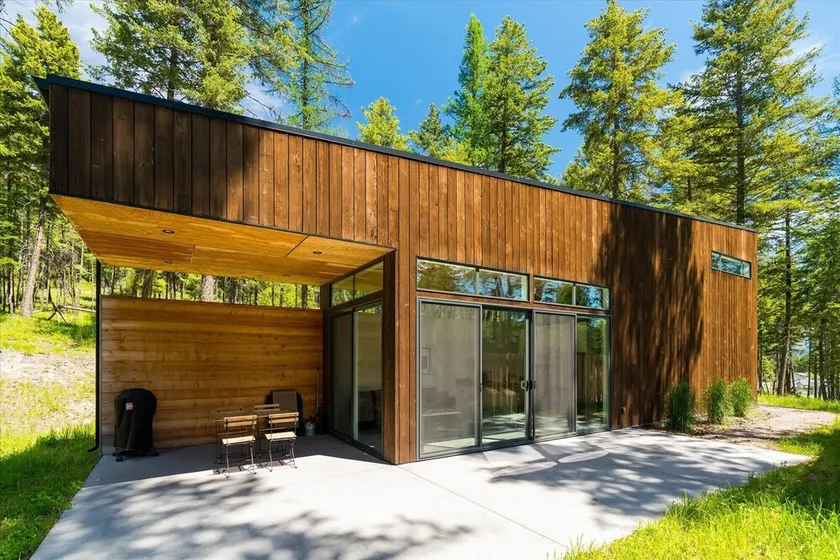 The Stillwater at Stoner Creek Cabins - Image 1