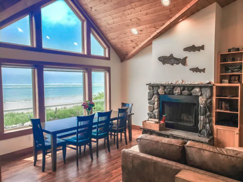 Dejlig Beachfront Home med fantastisk udsigt - Image 1