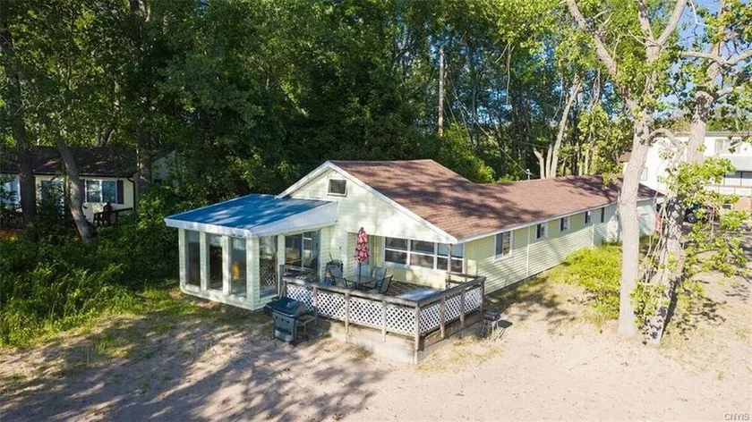 Lake Ontario Beach House Getaway- House #1 - Image 1