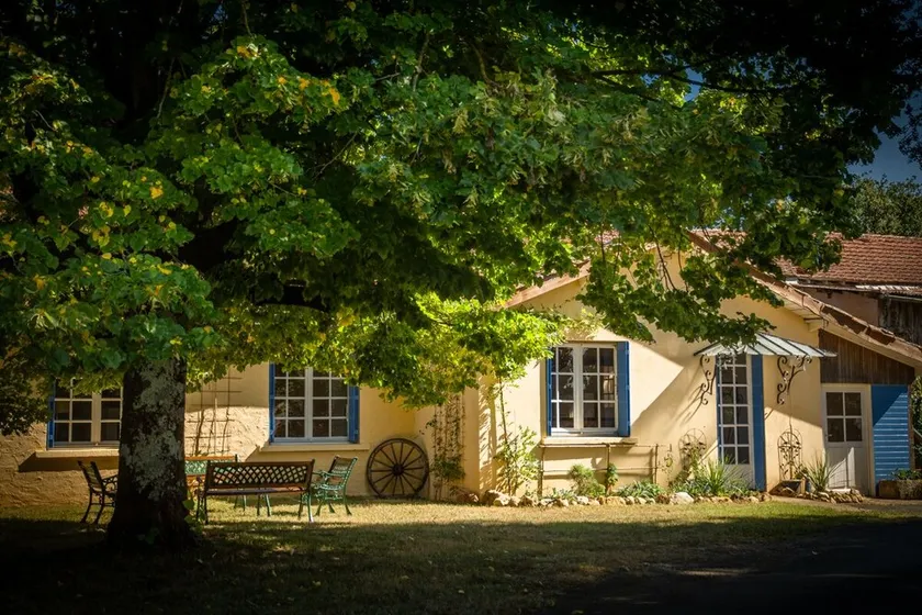 Landelijke Gîte met Ruime Omheinde Tuin - Image 1