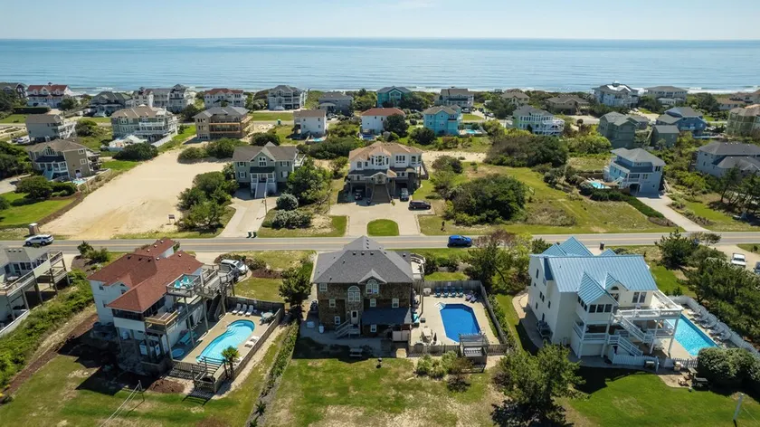 Just A Fluke: Aug. 13th Wk Reduced, Private Pool, 950 Ft to Beach Access - Image 1