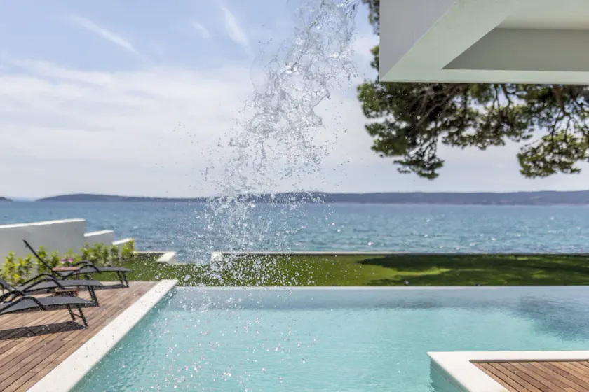Villa Sea Star - seafront beach with heated 80m2 pool, BBQ and car garage. - Image 1