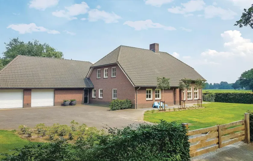 Kæledyrsvenligt hjem i Leende med panoramaudsigt - Image 1
