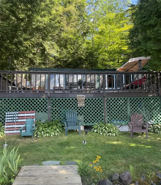 2 Bedroom Cozy Cabin Water Front - Image 1