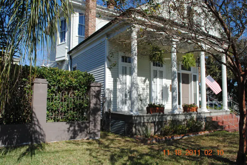 Freshly renovated with lots of upgrades! Book now for the Summer season! - Image 1