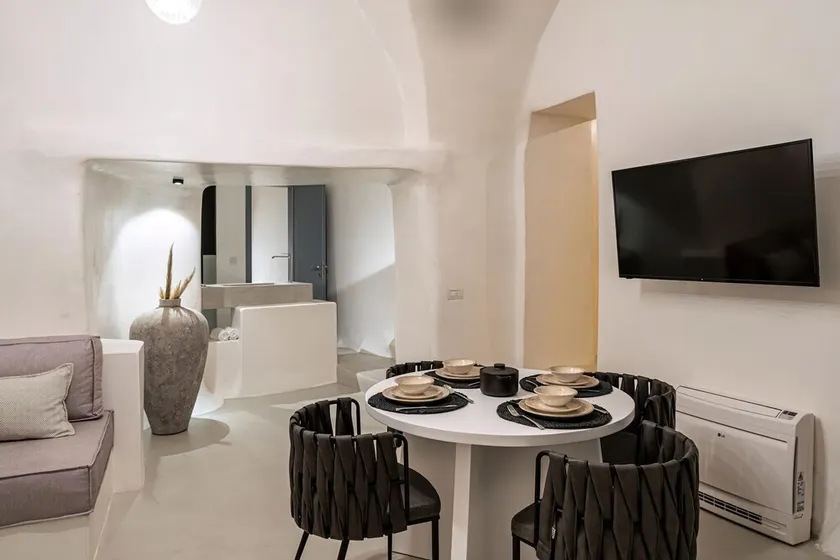 Wonderful Santorini Villa 1 Bedroom Villa Gonia Astonishing Views - Image 1
