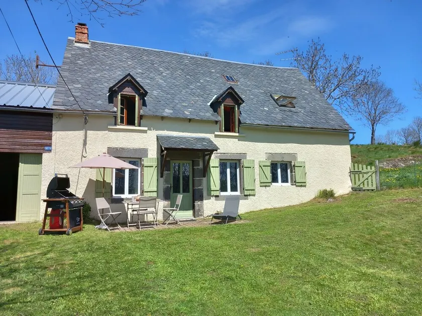 1802 Auvergne house - Image 1