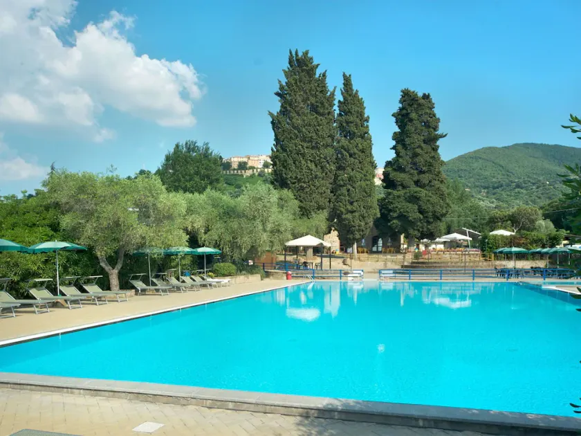 Maison de vacances privée avec climatisation, WIFI, piscine, TV, terrasse, animaux admis - Image 1