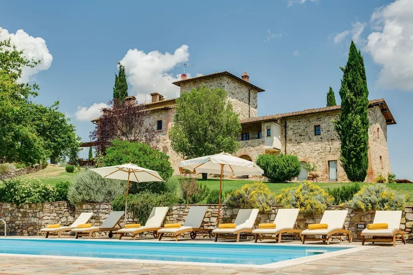 BEAUTIFUL VILLA with private Pool in the heart of Chianti - Image 1