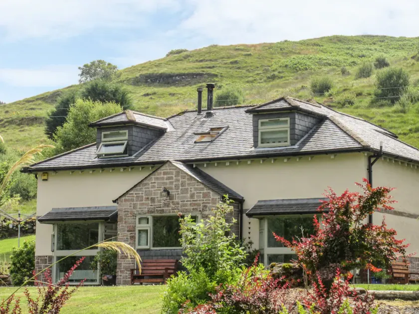 Glen Euchar House, OBAN - Image 1