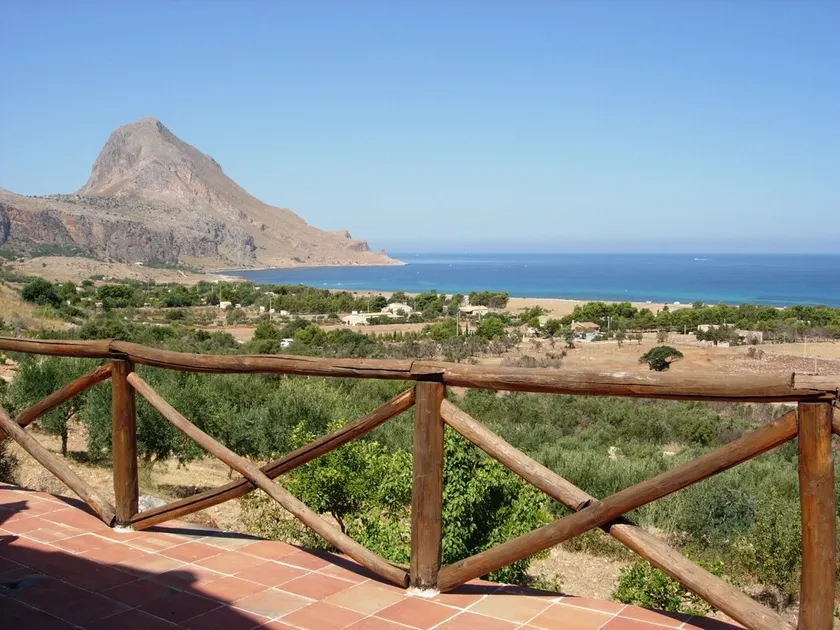 Bed & Breakfast i et renoveret bondegård med havudsigt nær San Vito lo Capo - Image 1