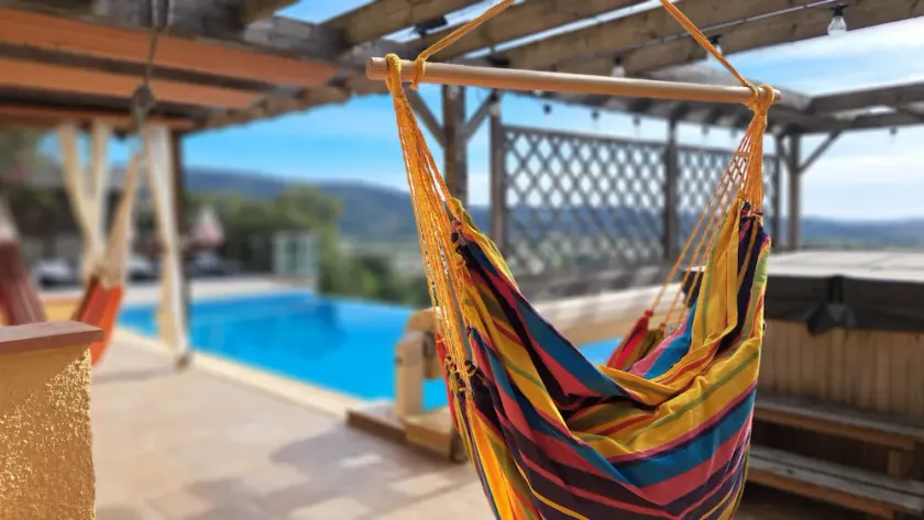 Villa privada de luxo, piscina de borda infinita aquecida, Jacuzzi e sauna com vista para o mar - Image 1