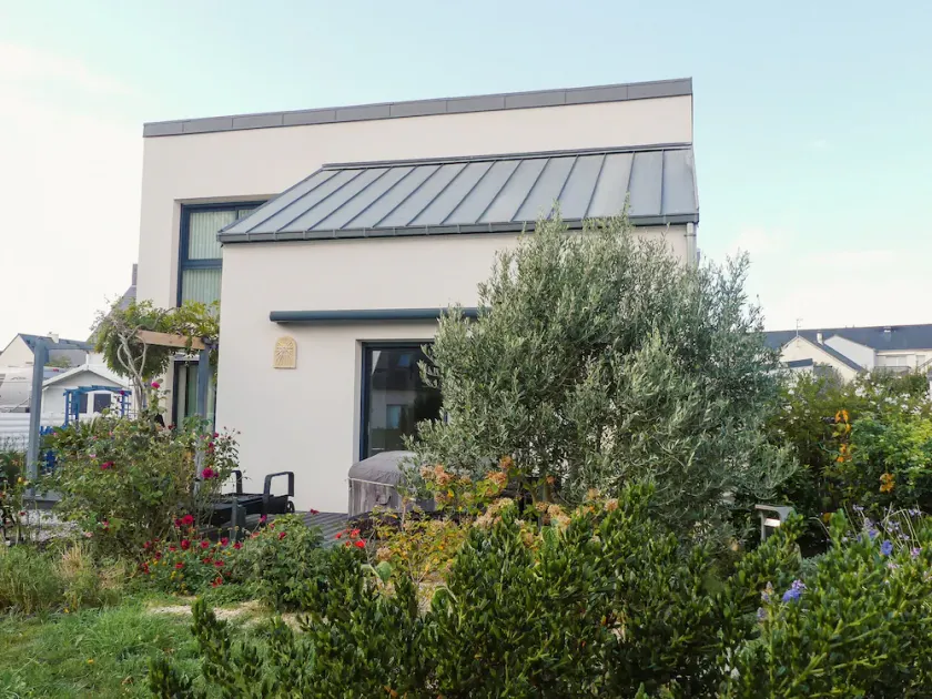 Maison centre et plages - Image 1