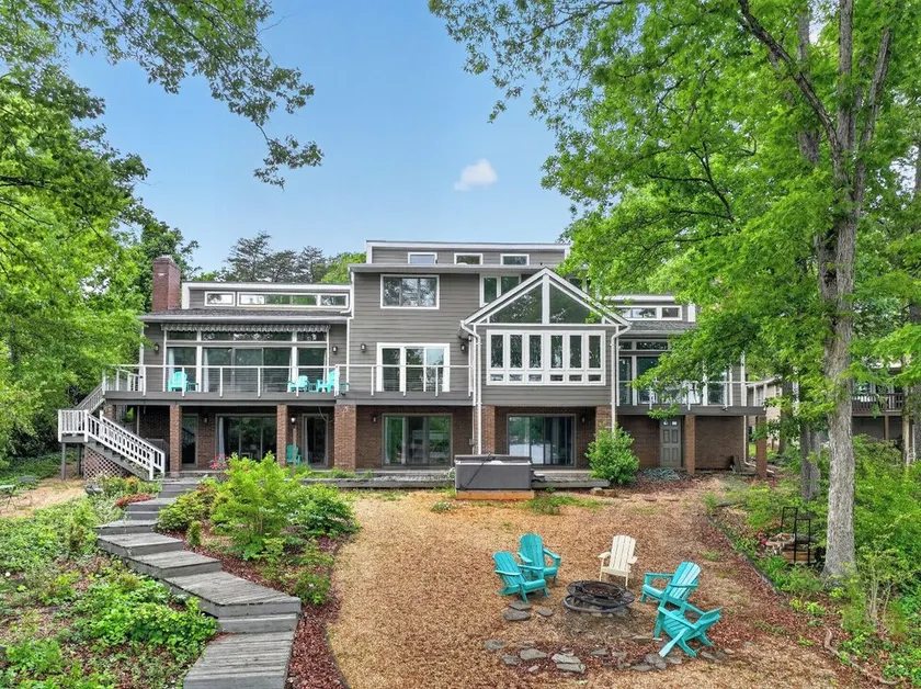 Beautiful, spacious, lakefront home large lot, firepit, hot tub, and more  - Image 1
