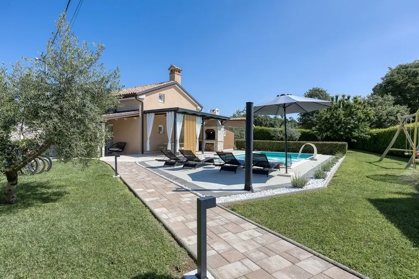 Villa Lana near Labin - Image 1