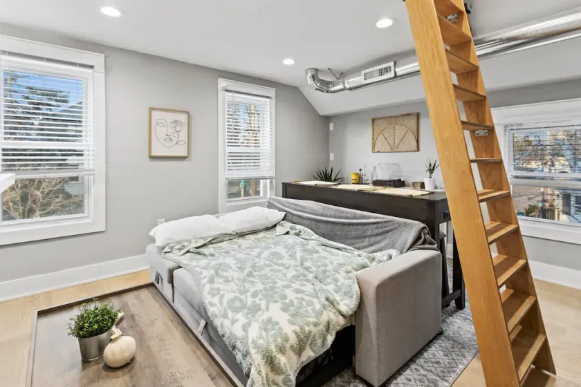Live in Chic and Comfort: Experience Our Thoughtfully Designed 1 Bed with Loft! - Image 1