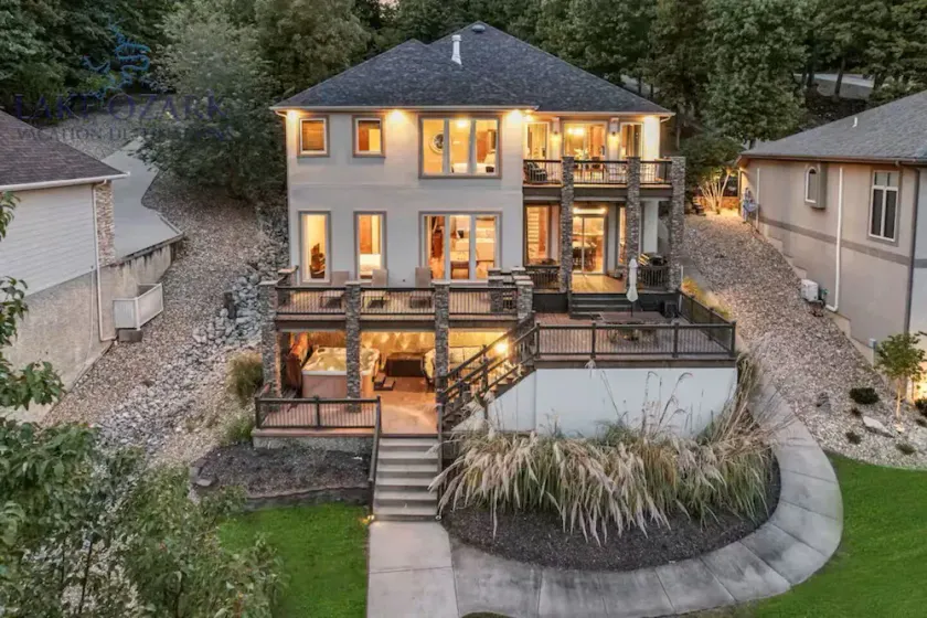 Porto Cima w/ Game Room, Dock, Boat Slip, Kayaks, Lakeside Fireplace & Hot Tub - Image 1