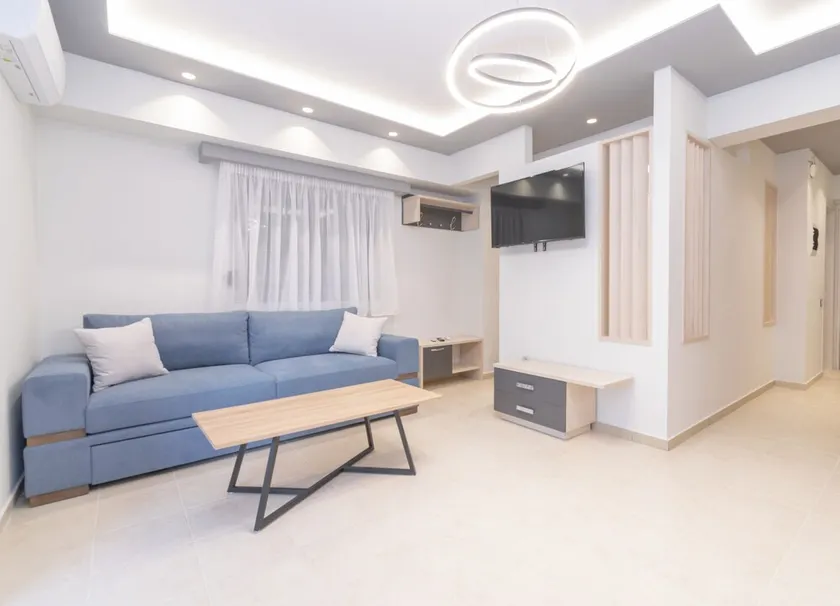 SithoniaRS Luxury Apartment 2nd Floor with Sea View - Image 1