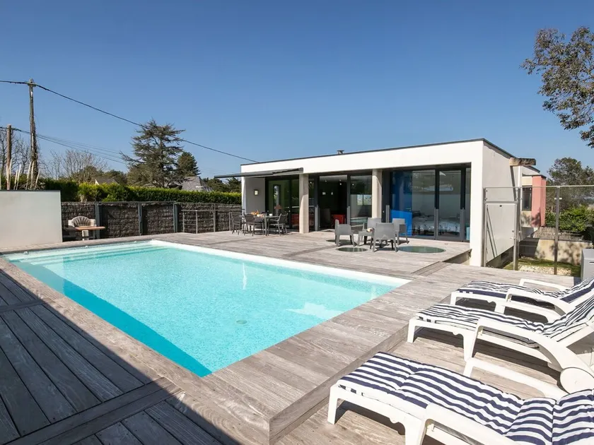 Wonderful private villa for 6 guests with hot tub, private pool, WIFI, TV, terrace and pets allo... - Image 1
