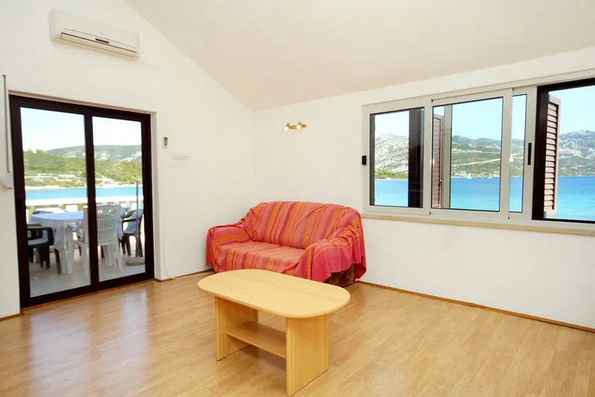 Appartamento di due stanze vicino alla spiaggia Kneza, Curzola - Korčula (A-9185-a) - Image 1
